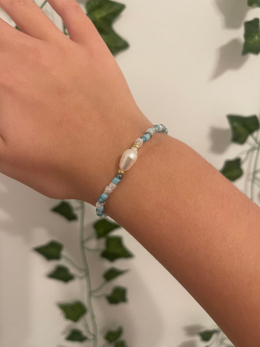 Summer blue seed bead bracelet